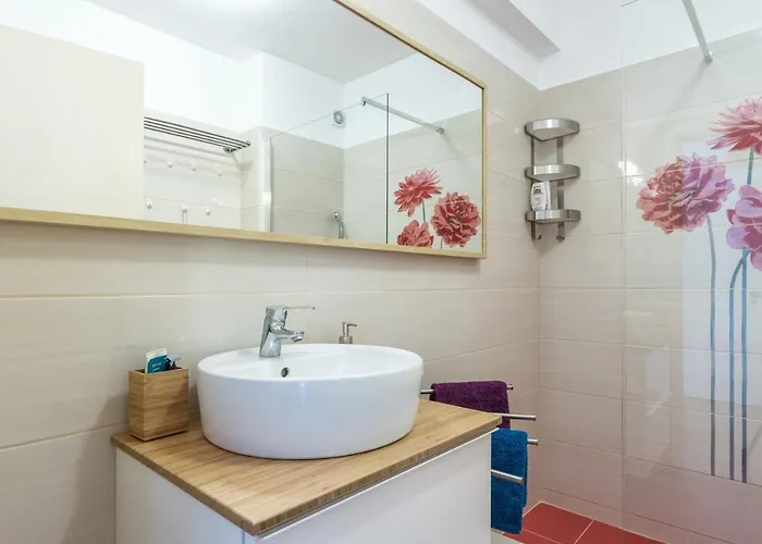 Magic Theatre Center