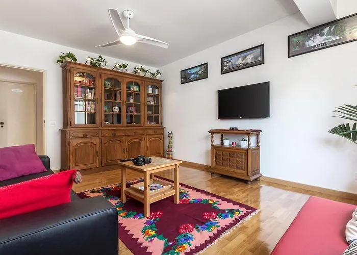 Apartment Magic Theatre Center *